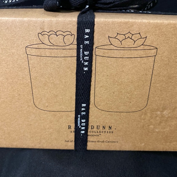 Rae Dunn HELLO/PRETTY mini canisters w/flower toppers 3.5x2.5” New in Box - Picture 5 of 9